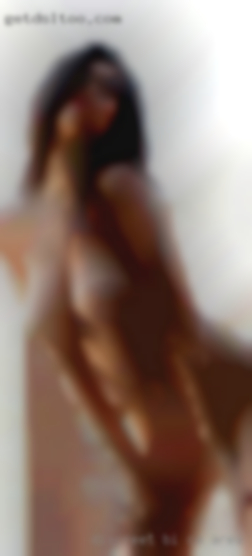 Discreet CA area into threesomes bi masc guy here!