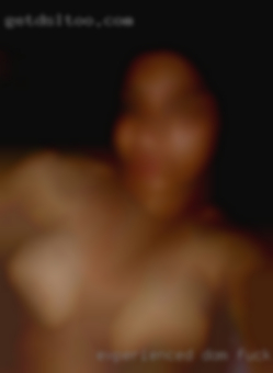 Experienced dom bull for fucking and sucking sub couple.